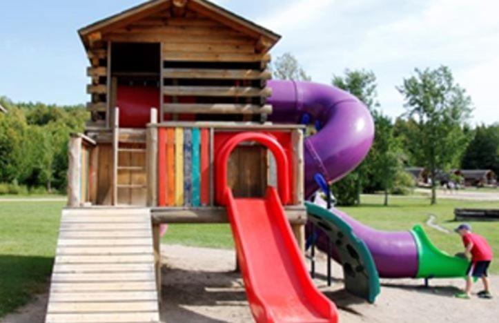 Sunny Birch Cottages ソーブル・ビーチ エクステリア 写真