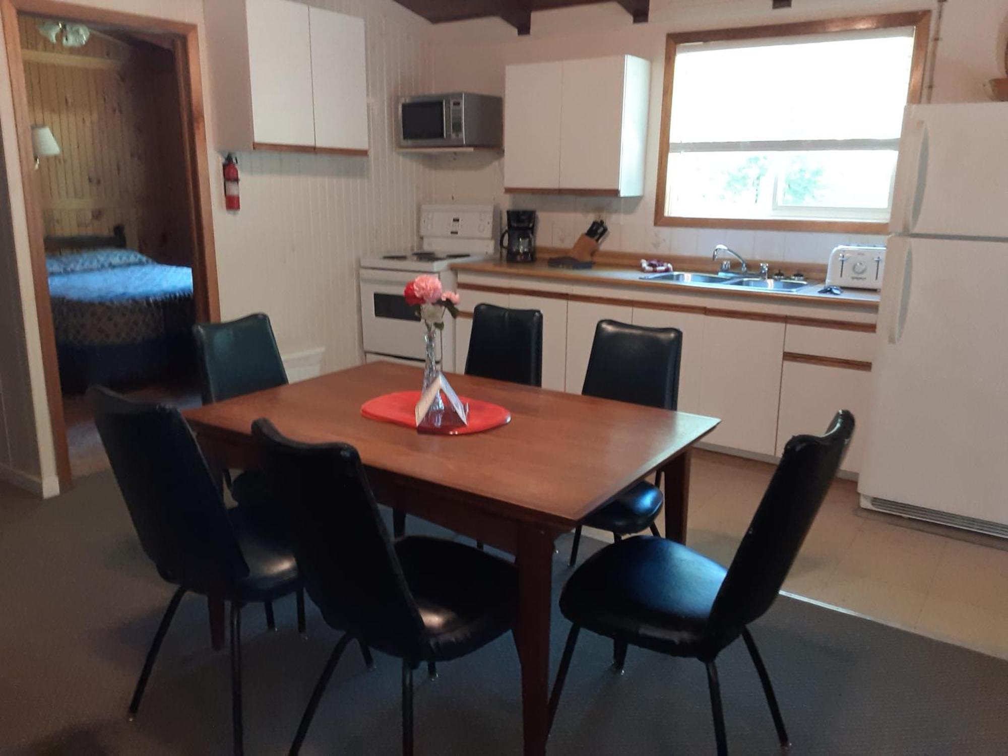 Sunny Birch Cottages ソーブル・ビーチ エクステリア 写真