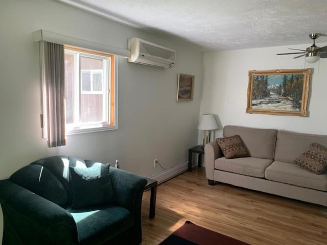 Sunny Birch Cottages ソーブル・ビーチ エクステリア 写真
