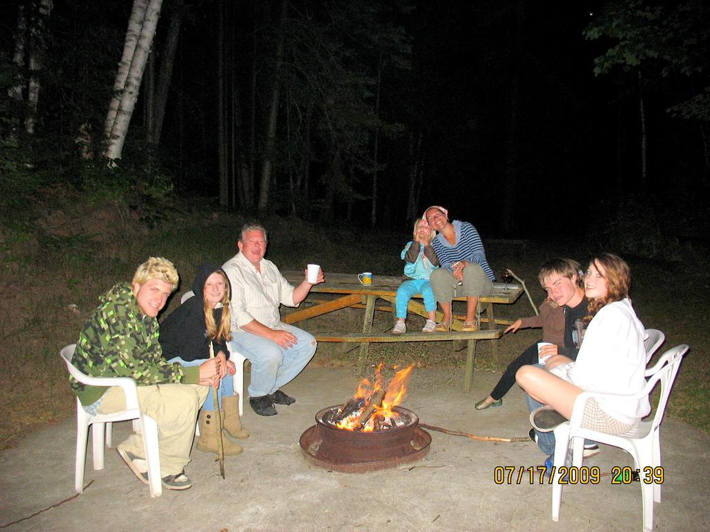 Sunny Birch Cottages ソーブル・ビーチ エクステリア 写真